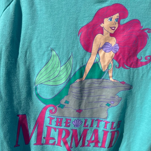 The little mermaid Disney sweatshirt color teal size large - Picture 2 of 5